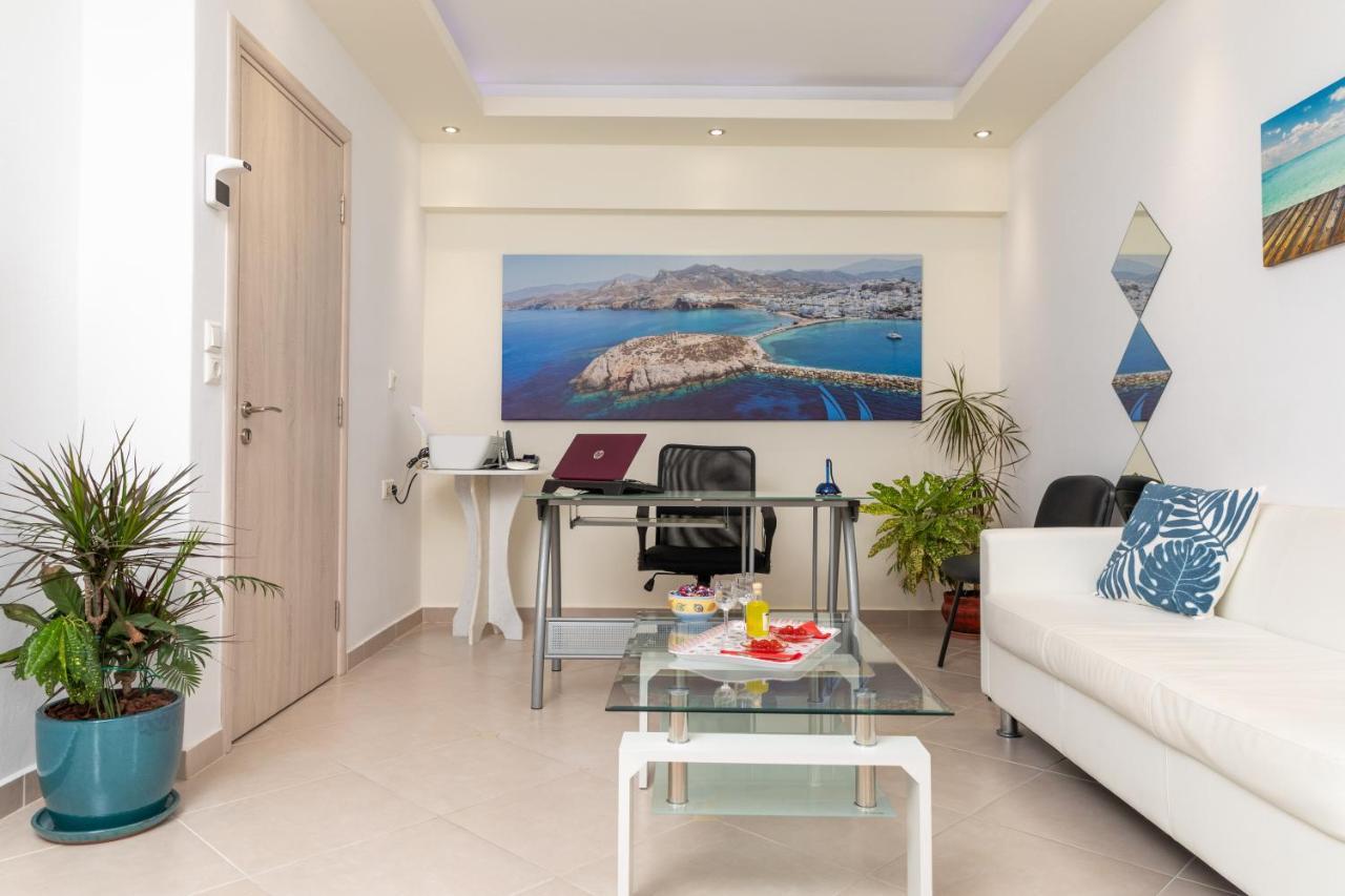 Naxos Diamond Studios Apartments Naxos City エクステリア 写真