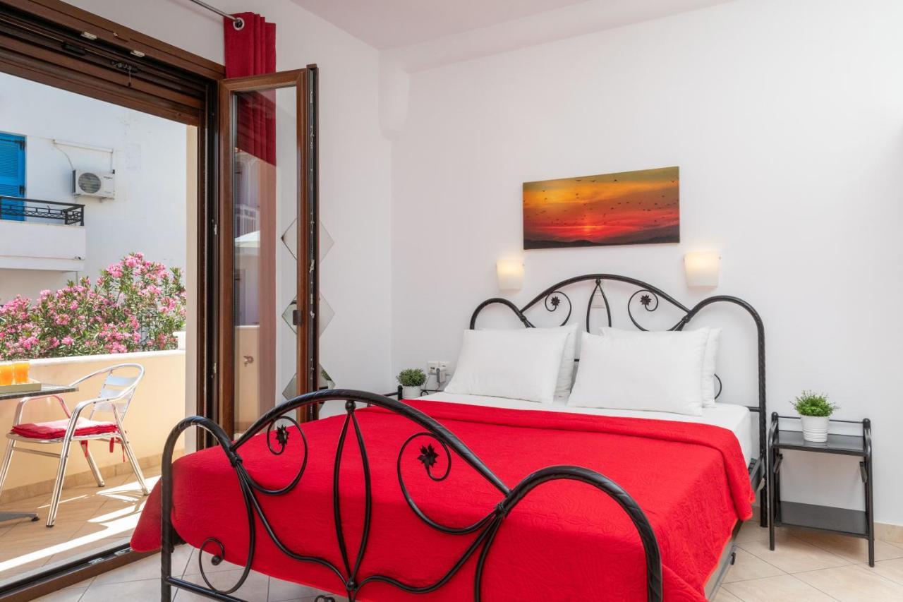 Naxos Diamond Studios Apartments Naxos City エクステリア 写真