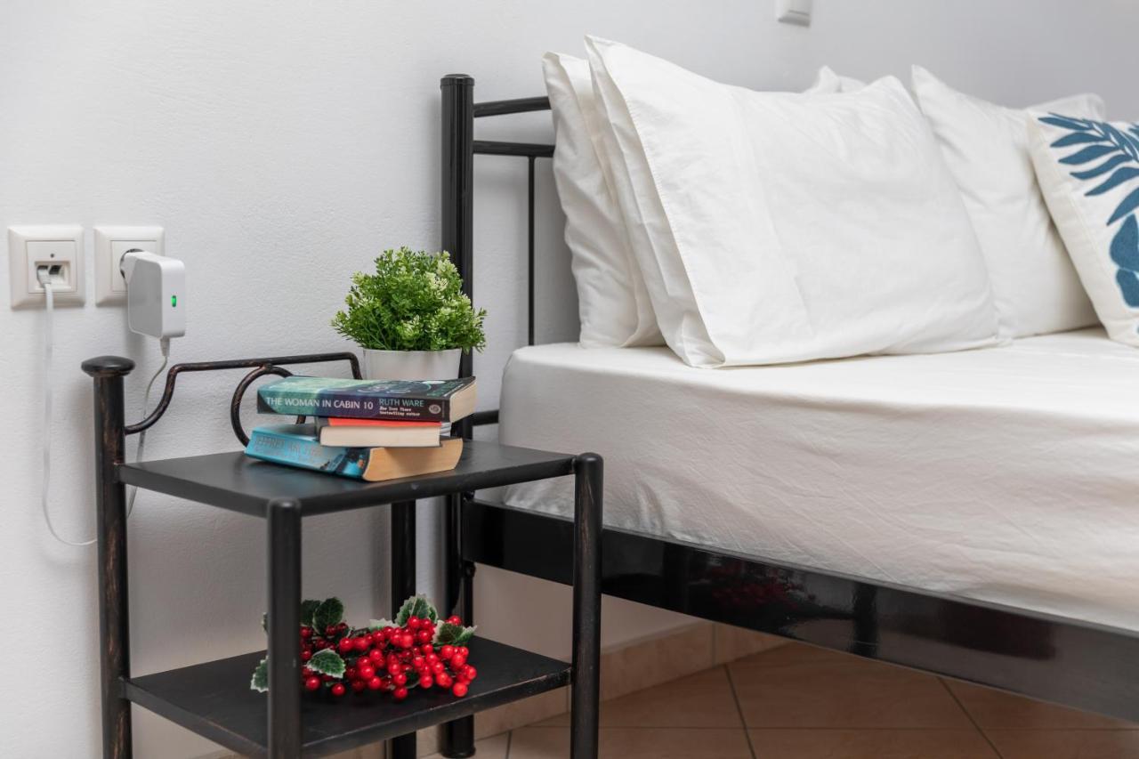 Naxos Diamond Studios Apartments Naxos City エクステリア 写真