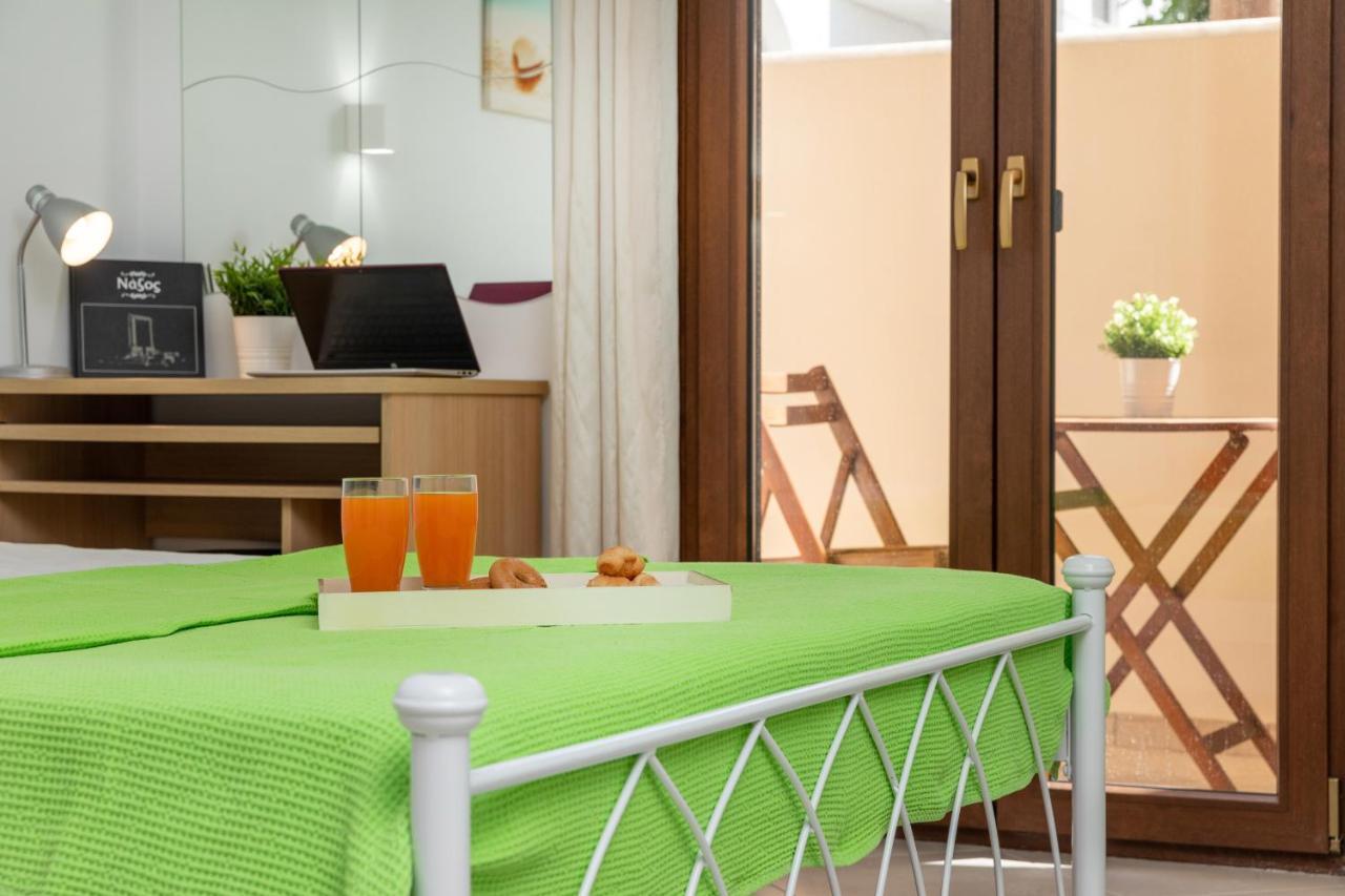 Naxos Diamond Studios Apartments Naxos City エクステリア 写真